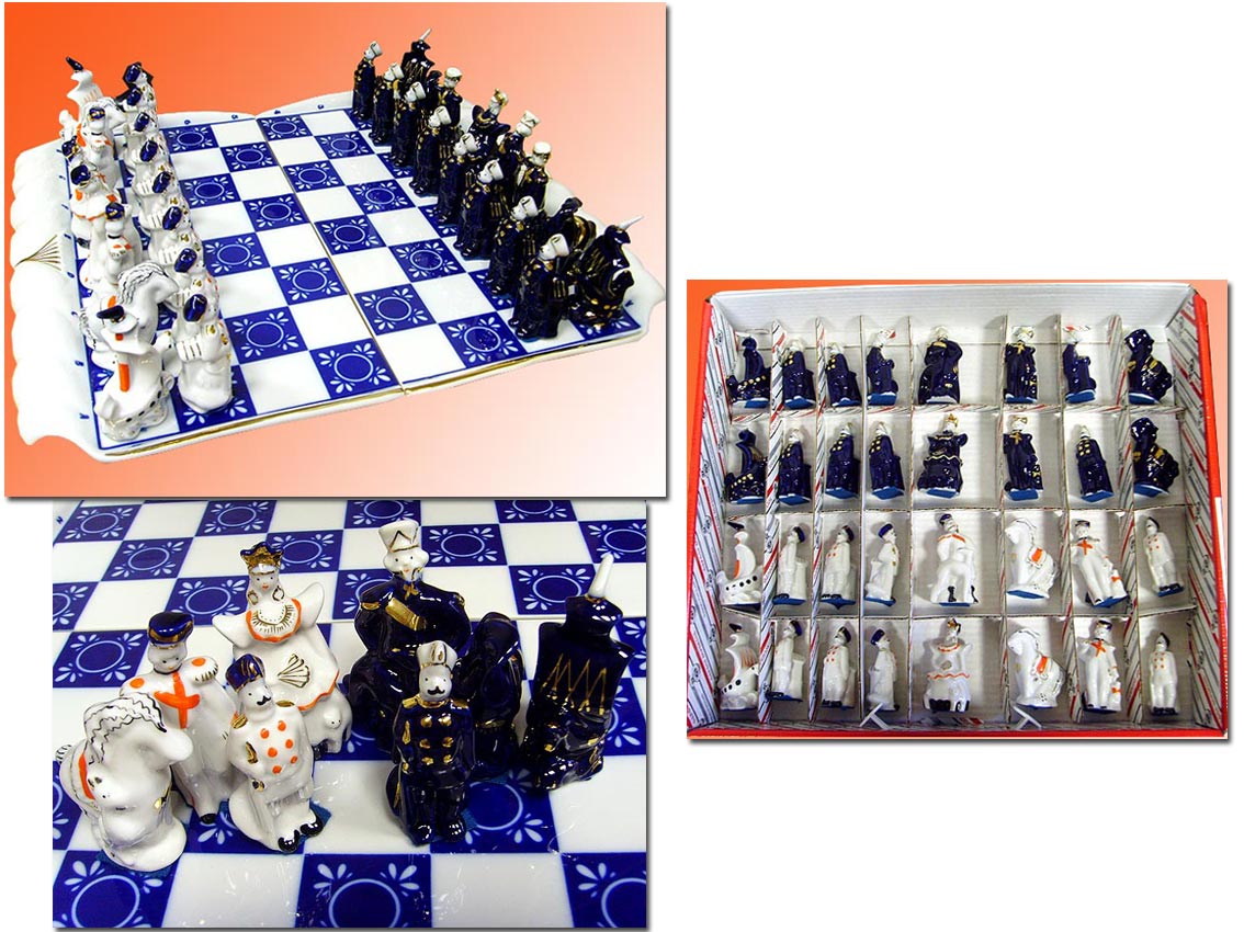 Фарфоровые шахматы Дамы и гусары